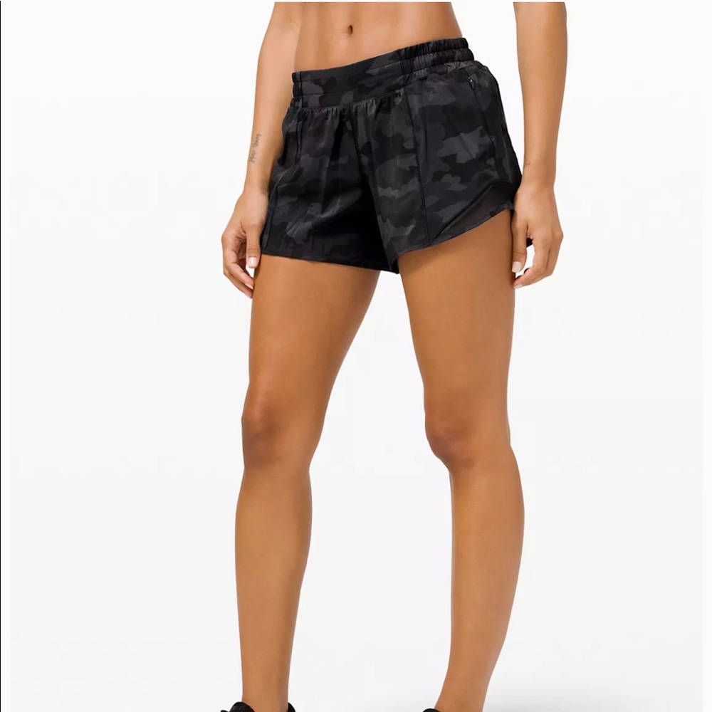 Camo Lululemon Hotty Hot II Shorts Long